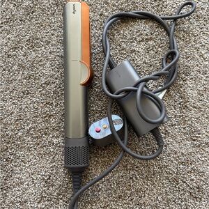 SOLD‼️🛑❌: Dyson Air Straigthener